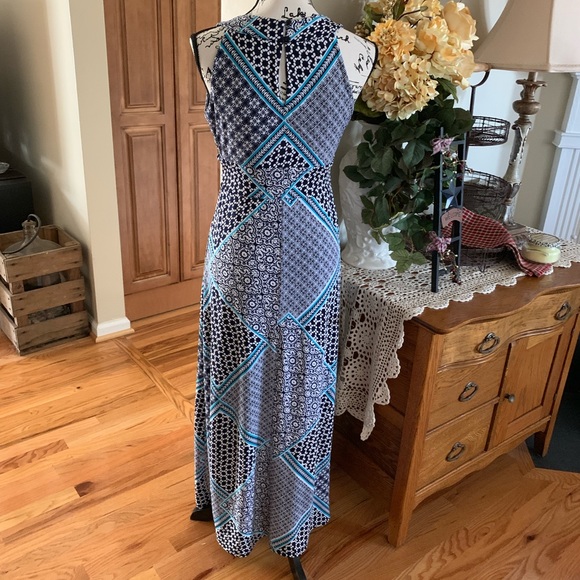 MAXI DRESS - Picture 4 of 7
